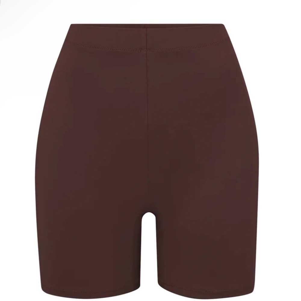 SKIMS brand new signature swim Mid Waste short
